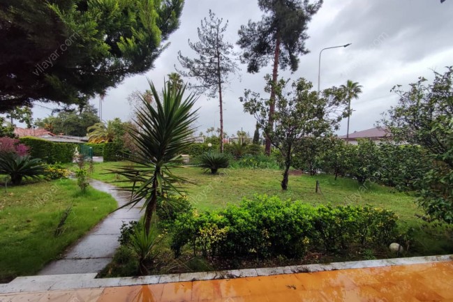 چهار خواببا حسین ابداهیمی