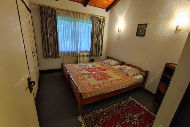 چهار خواببا حسین ابداهیمی