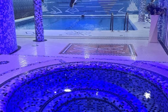 اجاره ویلا باغ استخردار ۲خوابه