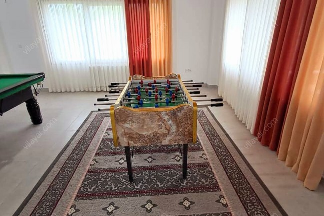 اجاره ویلای ۳خوابه استخردار