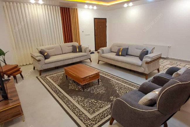اجاره ویلای ۳خوابه استخردار