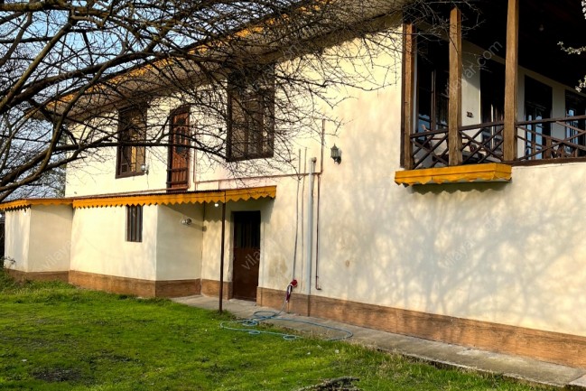 اجاره عمارت سنتی و جنگلی تالش