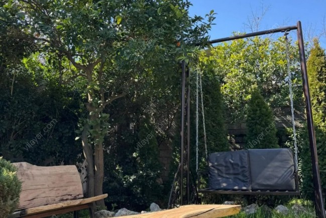 کلبه پارادایس ( استخر و جکوزی )