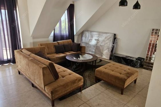 اجاره ویلا استخردار روباز رو به روی شهرک دریاکنار