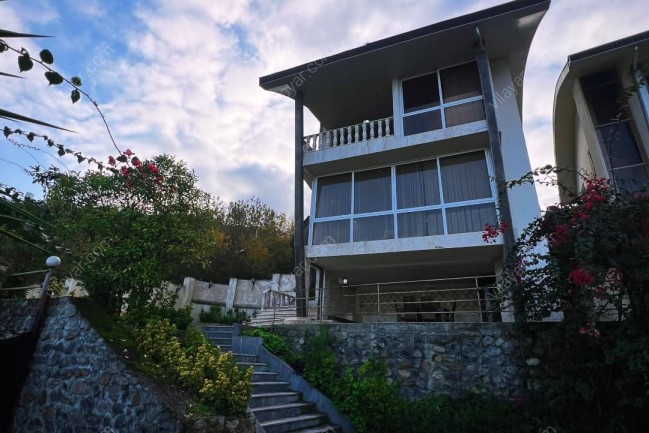 ویلاجنگلی شیک باوییوی عالی در رامسر