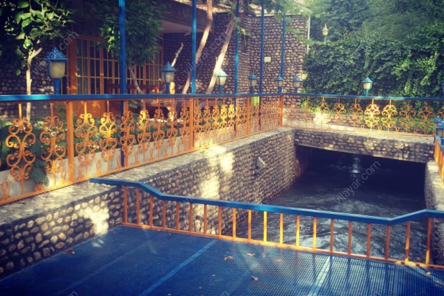 ویلایار سایت بدون واسطه اجاره ویلا، سوئیت، اقامتگاه بوم گردی - اجاره ویلا  در باغ بهادران اصفهان