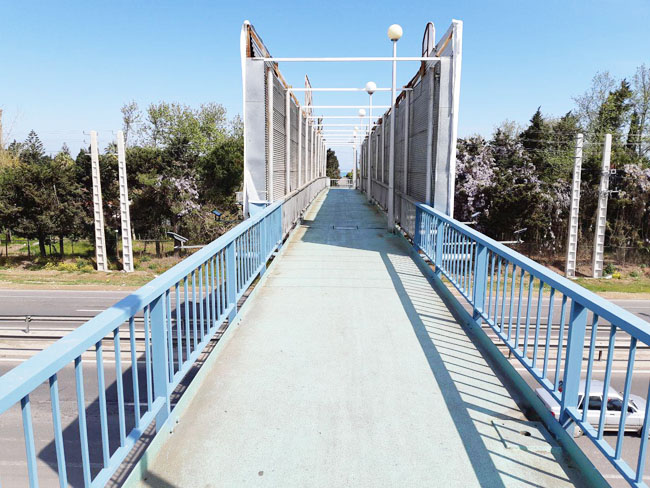 پل متصل کننده خزرشهر شمالی به خزرشهر جنوبی