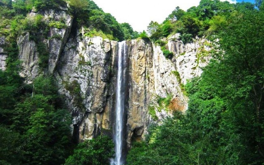 اجاره ویلا جنگلی در آبشار لاتون کوته کومه