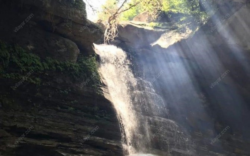 آبشارهای روستای ساسنگ