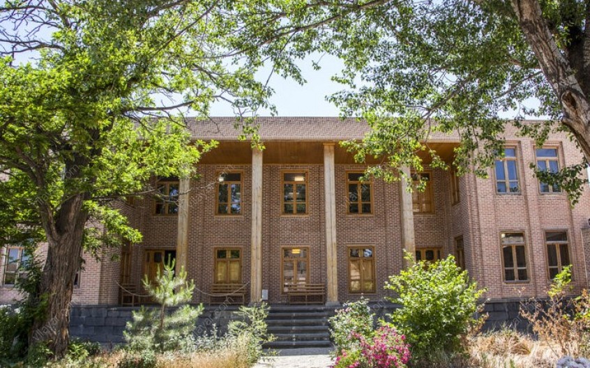 عمارت صارم السلطنه نمین؛ عمارتی قاجاری با هنر یک معمار روس