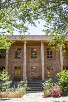 عمارت صارم السلطنه نمین؛ عمارتی قاجاری با هنر یک معمار روس