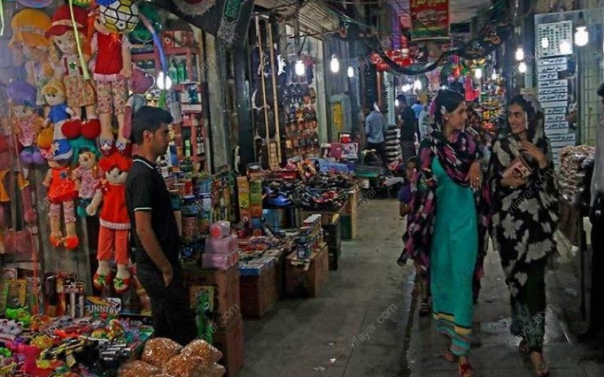 بازار لاری ‌ها و اوزی‌ ها، قدیمی و با ابهت