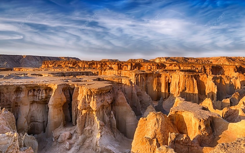 دره تندیس ها،  دره مجسمه های شگفت انگیز در قشم دره تندیس ها،  دره مجسمه های شگفت انگیز در قشم