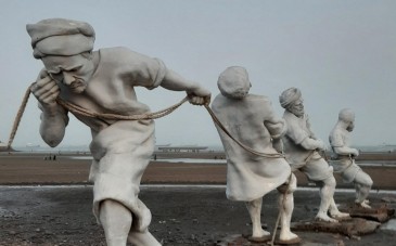 پارک ساحلی سورو، لذت و آرامش در کنار دریا