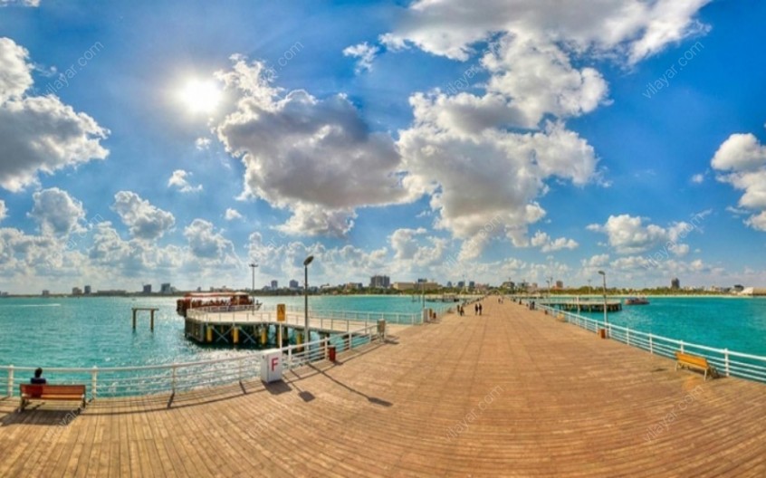 اسکله تفریحی کیش؛ نقطه تلاقی گردشگران از سراسر جهان