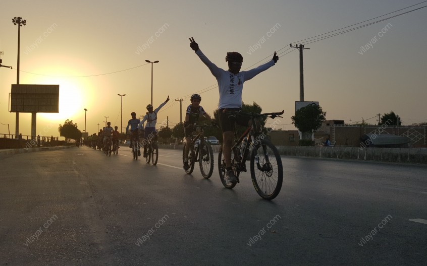 بوستان دولت، پر جاذبه و بی ‌نظیر