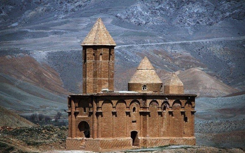 راهنمای سفر به شبستر