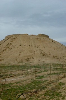 سلطان تپه سی؛ از مکان های تاریخی هشترود با قدمتی بیش از دو هزار سال