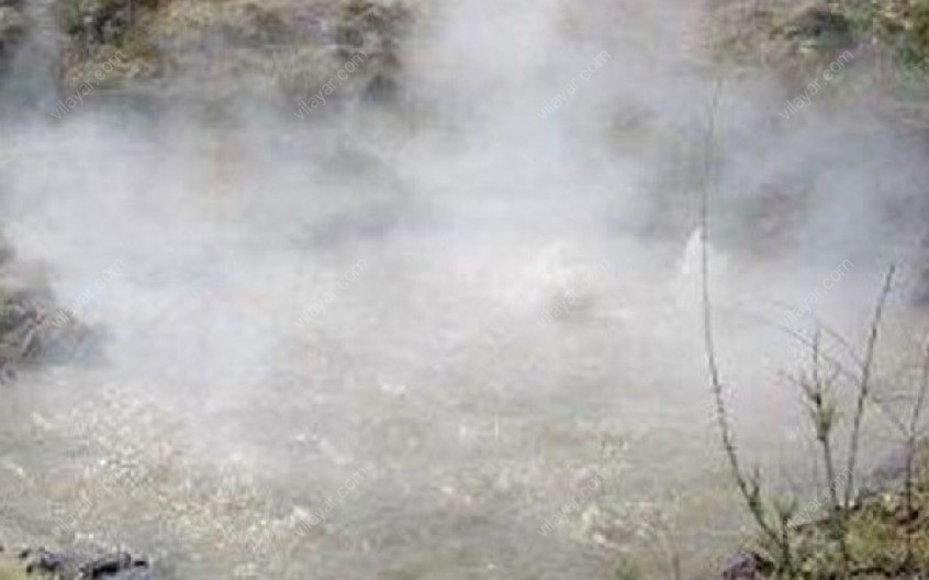 آبگرم جلده باخان؛ مکانی محبوب در سراب برای طبیعت گردی و درمان