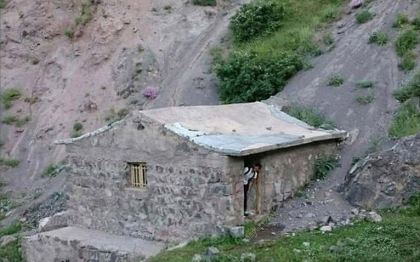 آبگرم جلده باخان؛ مکانی محبوب در سراب برای طبیعت گردی و درمان