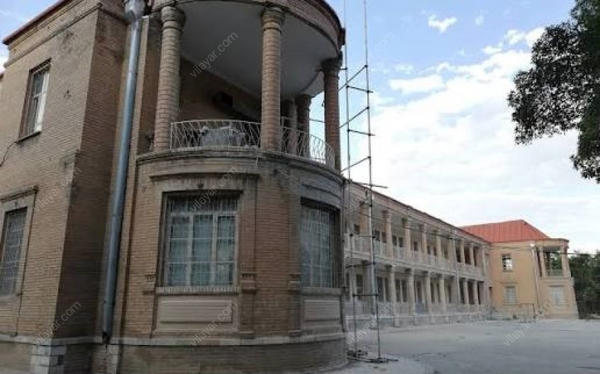 مدرسه امام خمینی (پهلوی) لرستان مرکز علم و فرهنگ در دل کوه‌های زاگرس
