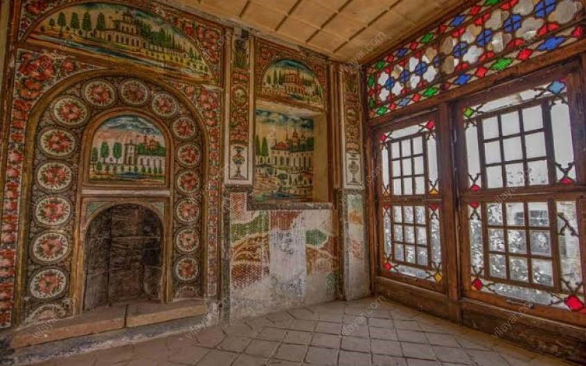 خانه تاریخی بیرجندی لرستان گنجینه‌ای از تاریخ و معماری ایرانی