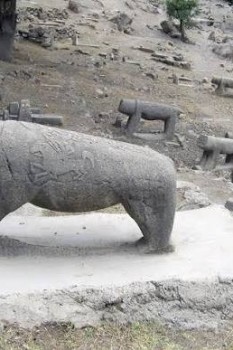 گورستان تاریخی بزنوید لرستان