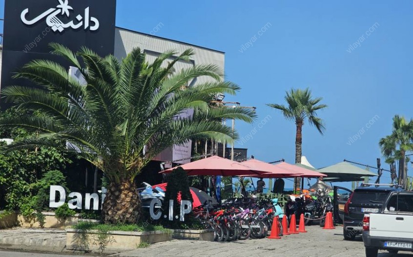راهنمای کامل شهرک دریاکنار؛ معرفی خیابان‌ها، ساحل، رستوران‌ها و امکانات