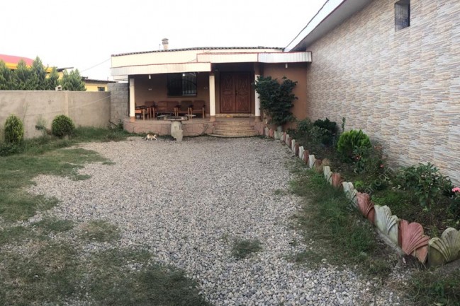 ویلا استخردار ساحلی با بیلیارد-فوتبالدستی