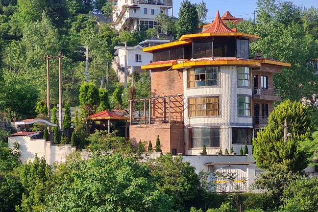عمارت میحران ویلای لوکس جنگلی در اربکله رامسر
