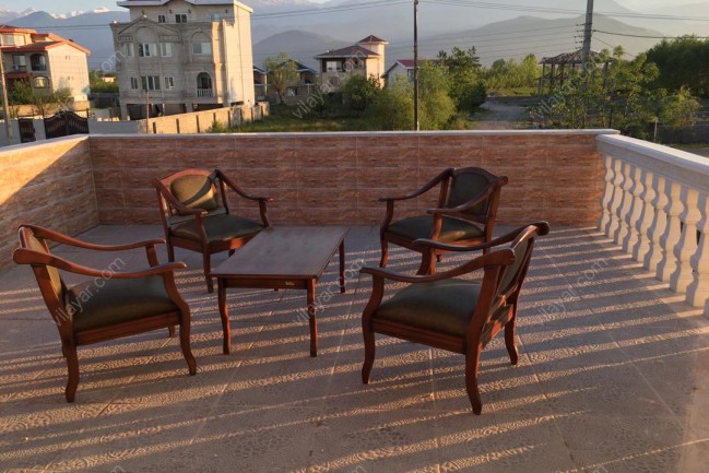 ویلای استخردار اجاره ای بهمراه روف گاردن