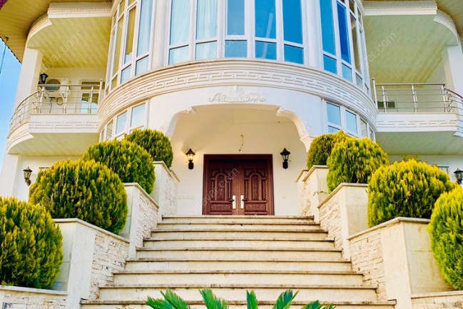 اجاره ویلا استخردار  عمارات سفید فول امکانات
