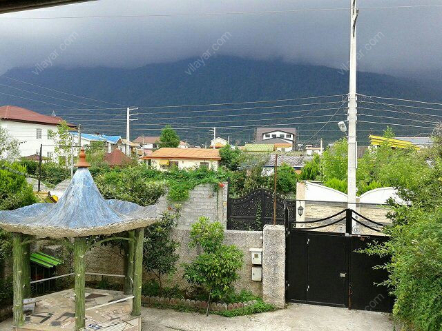 اجاره ویلا سه‌ خواب دوبلکس دربست در نوشهر، دهکده سبز نزدیک دریا - تصویر ۱