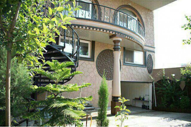اجاره ویلا قهوه ای استخردار در سرخرود