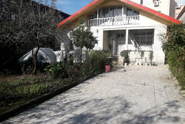 اجاره ویلا شیک حیاط دار در رشت