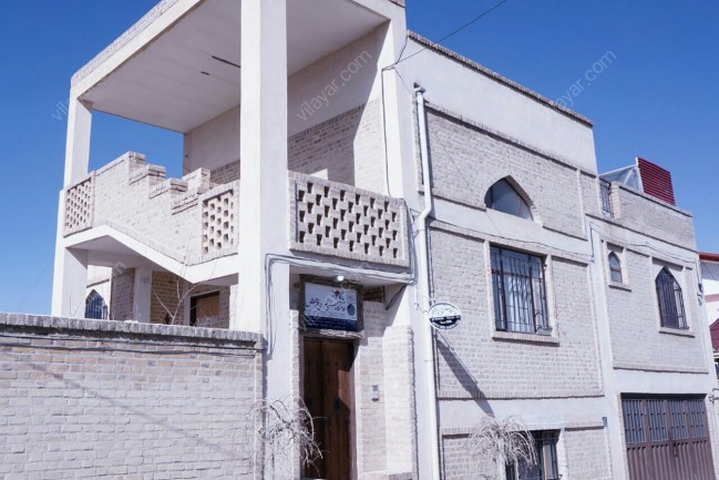 رزرو اقامتگاه سنتی سرای تفرش